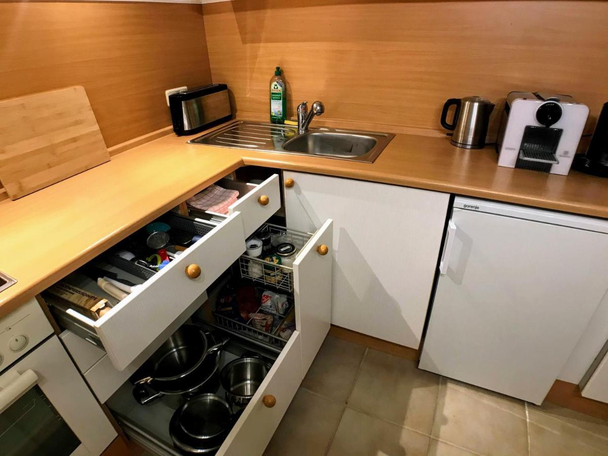 2 Zimmer I Kueche I Smarttv I Klima I Parkplatz I 3 Bed I Wlan Tacherting Exterior foto